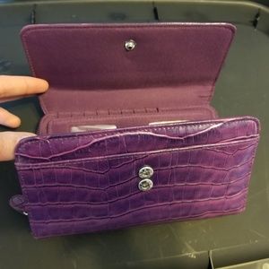 Large purple wallet